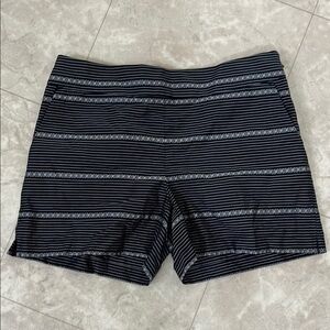 NEW Loft Navy and White Striped Shorts 4